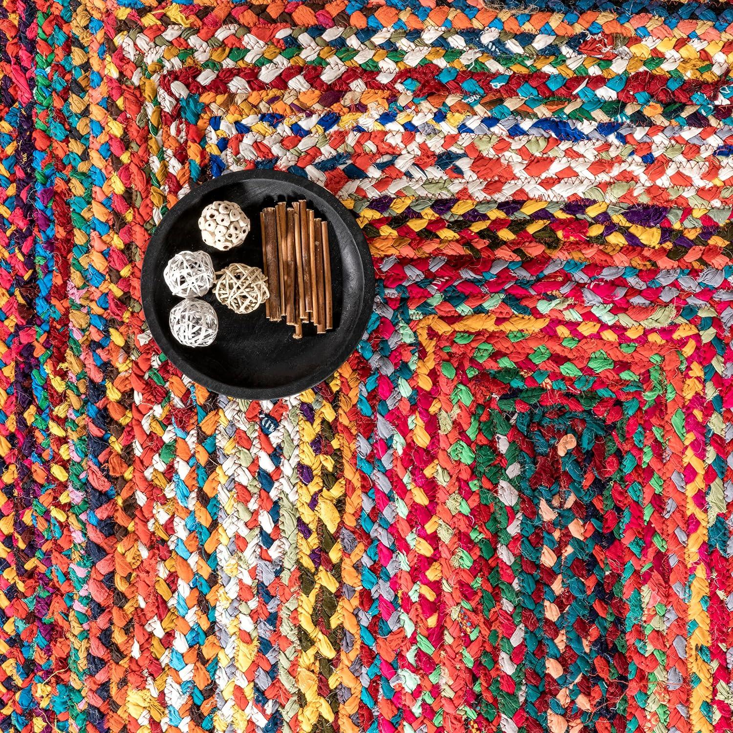 Handmade Multicolor Cotton Braided 26" Accent Rug