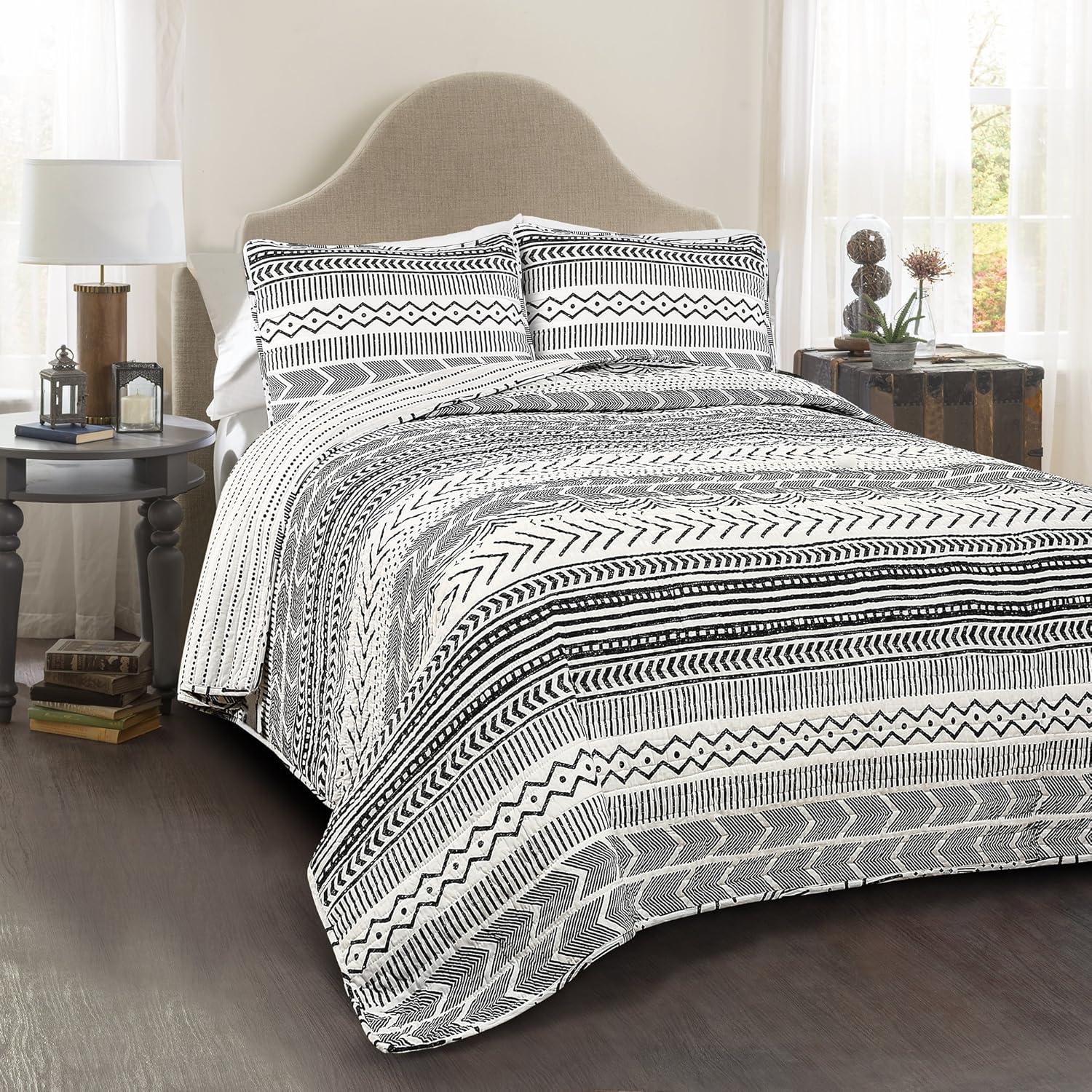 Lush Decor Hygge Geo Reversible Contemporary 3-Piece Quilt Set
