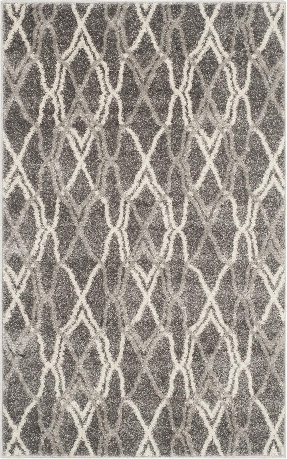 Amherst AMT417 Power Loomed Accent Rug - Grey/Light Grey - 2'6"x4' - Safavieh.