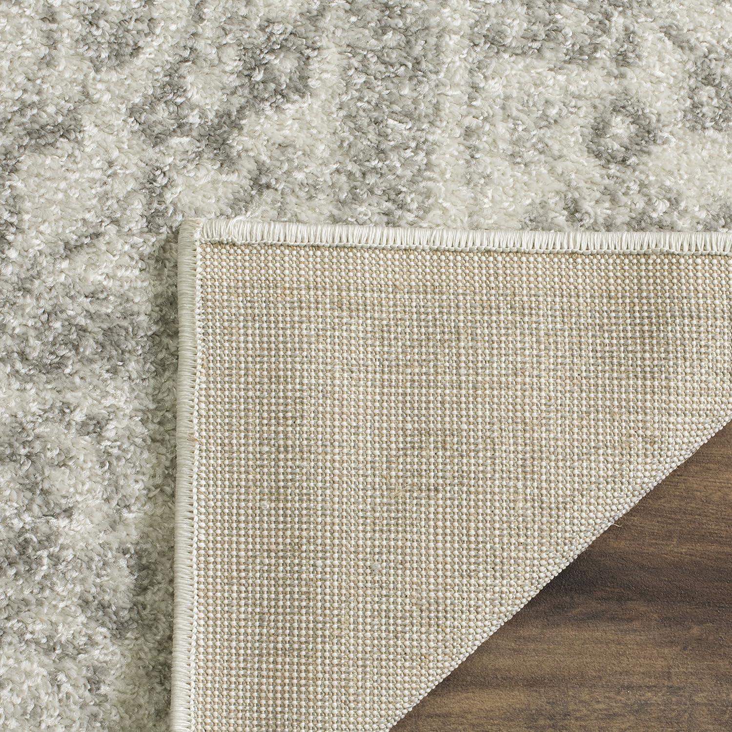 Adirondack ADR109 Machine Made Indoor Accent Rug - Ivory/Silver - 2'-6"x4' - Safavieh