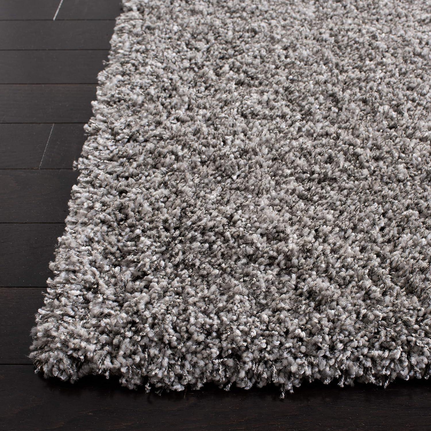 Shag SG151 Power Loomed Indoor Area Rug - Silver - 4'x4' - Safavieh.