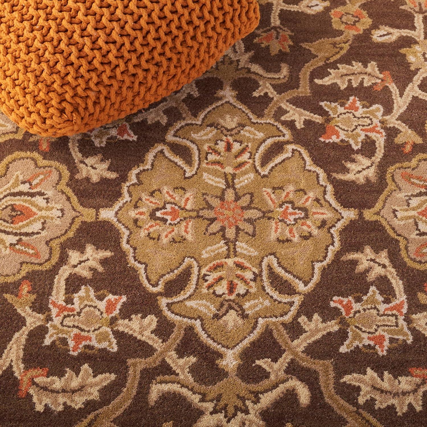 SAFAVIEH Classic Roxanne Oriental Wool Area Rug, Brown, 5' x 8'