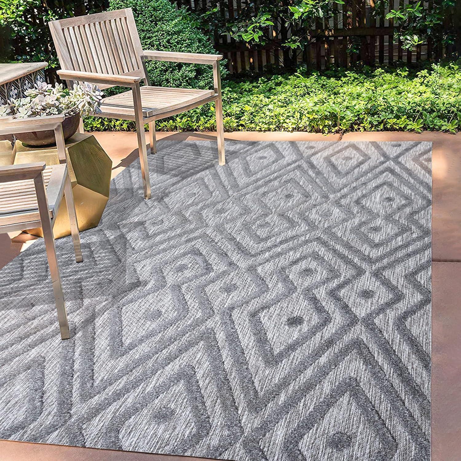 4'x6' Balansat Moroccan Diamond Indoor/Outdoor Area Rug, Dark Gray - JONATHAN Y