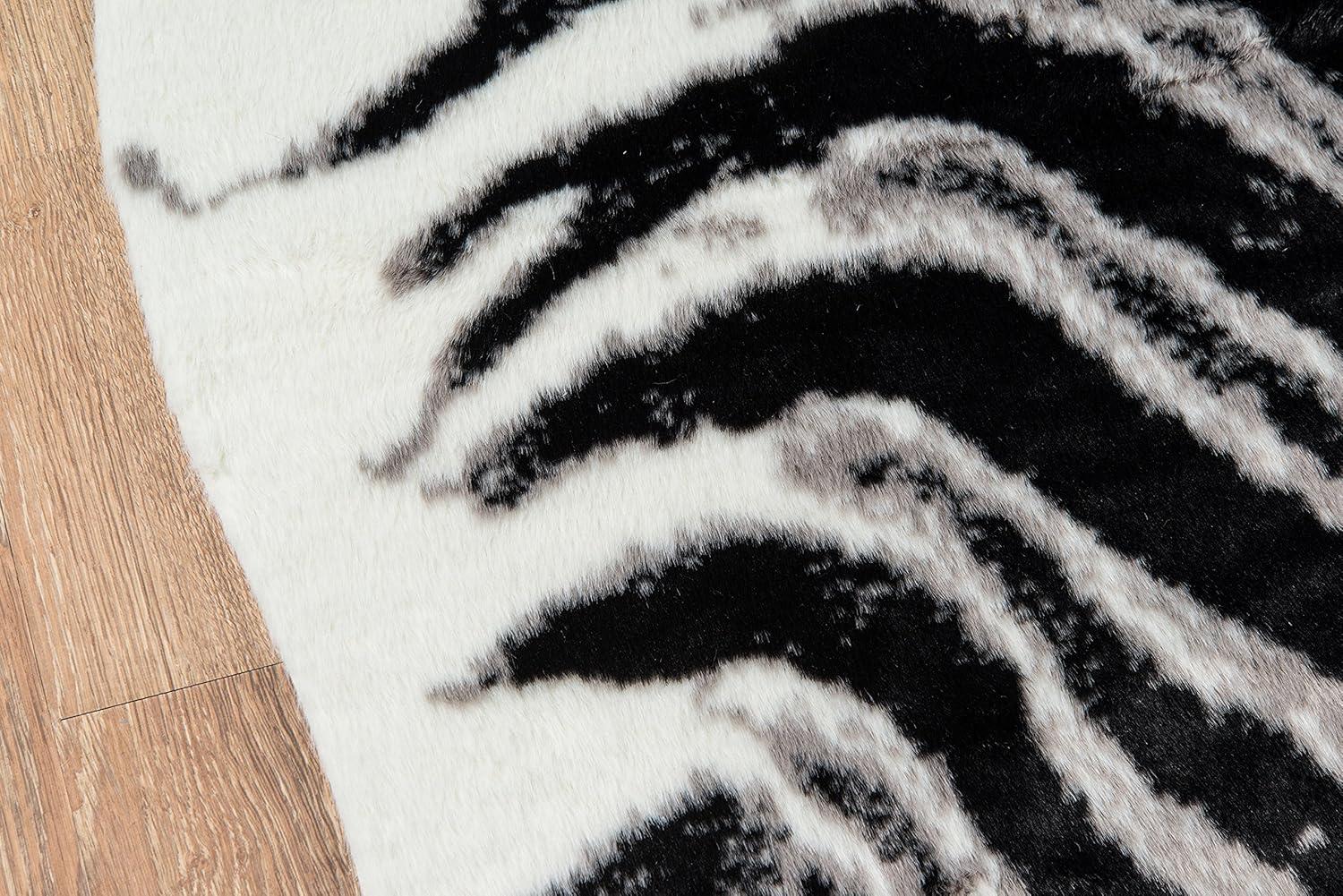 Acadia Zebra Acrylic And Area Rug - Erin Gates by Momeni