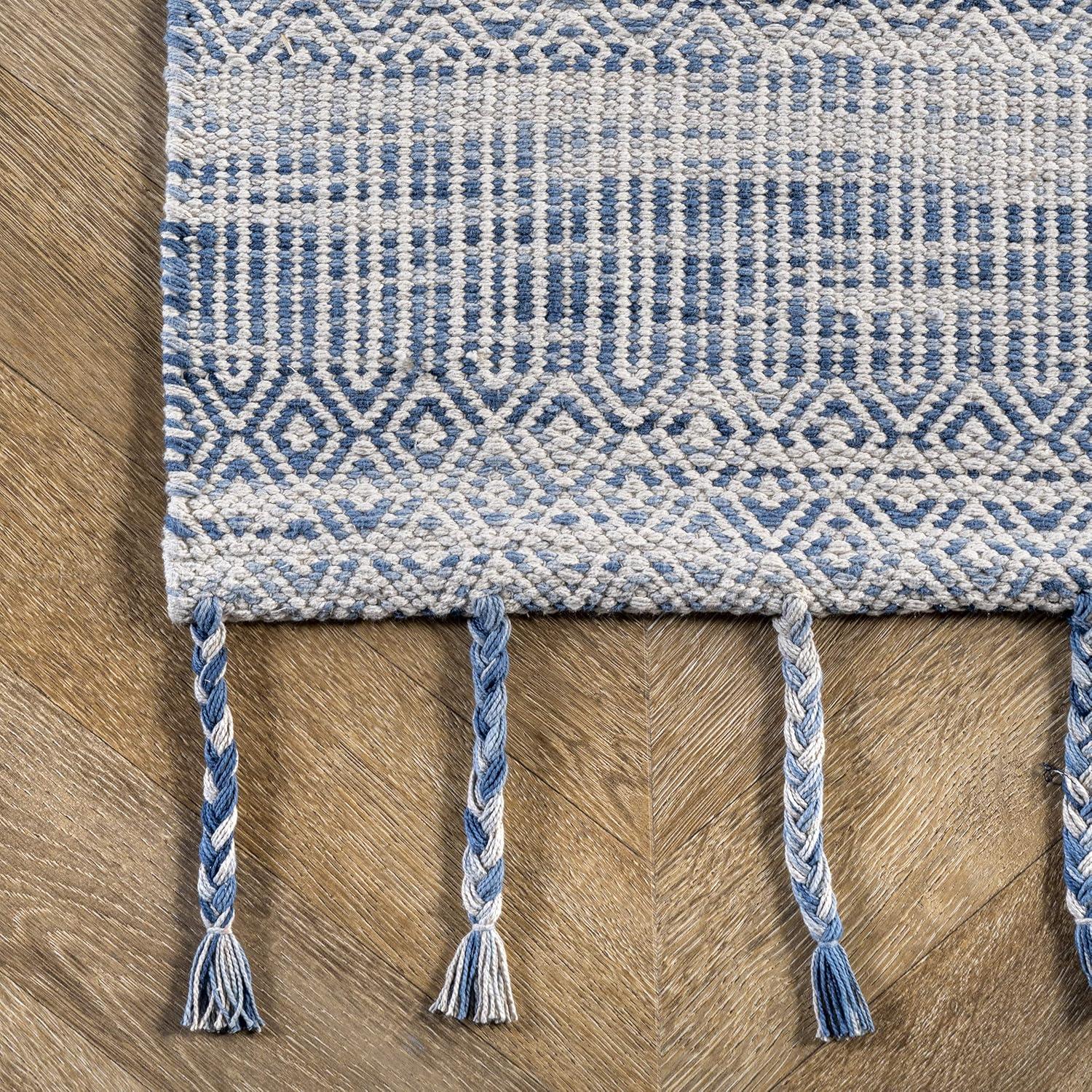 Diem Geometric Cotton Tassel Area Rug - nuLOOM