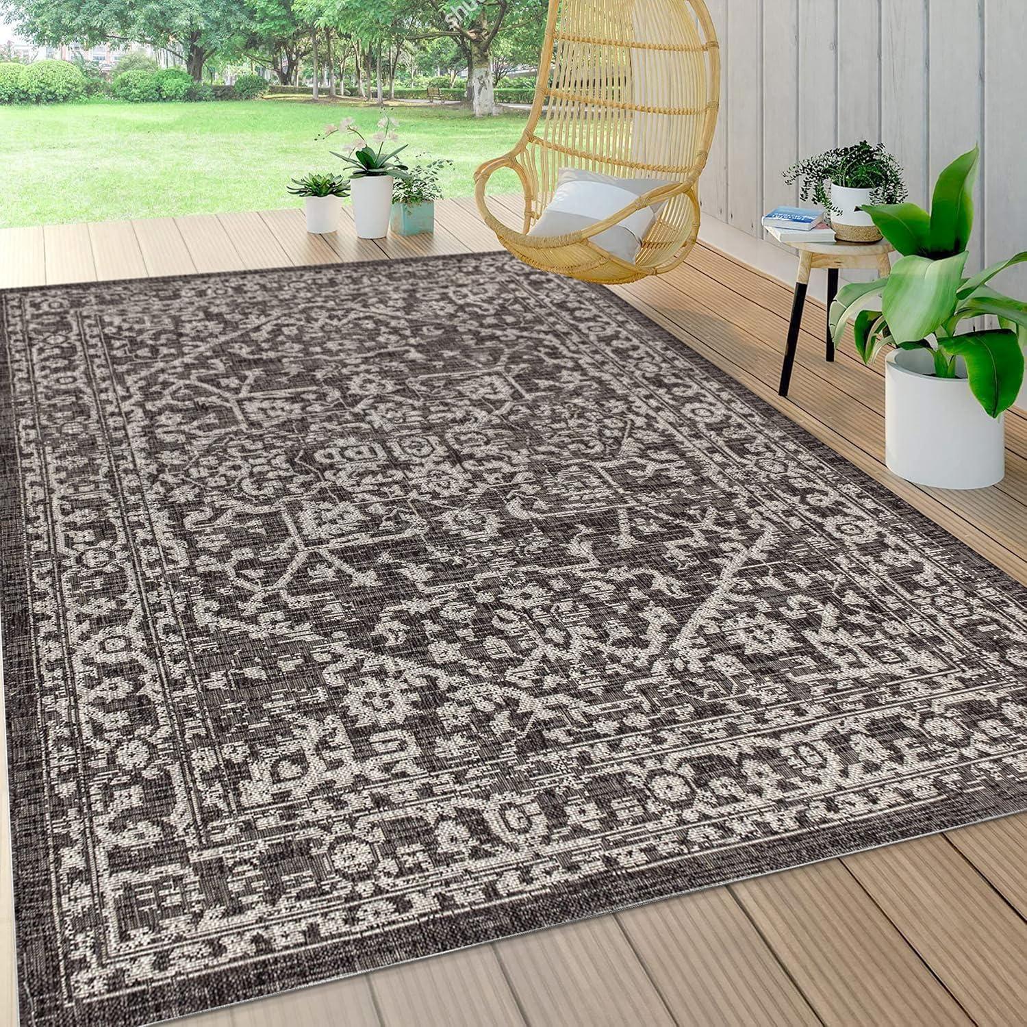 4'x6' Malta Bohemian Medallion Textured Weave Indoor/Outdoor Area Rug, Black/Gray - JONATHAN Y