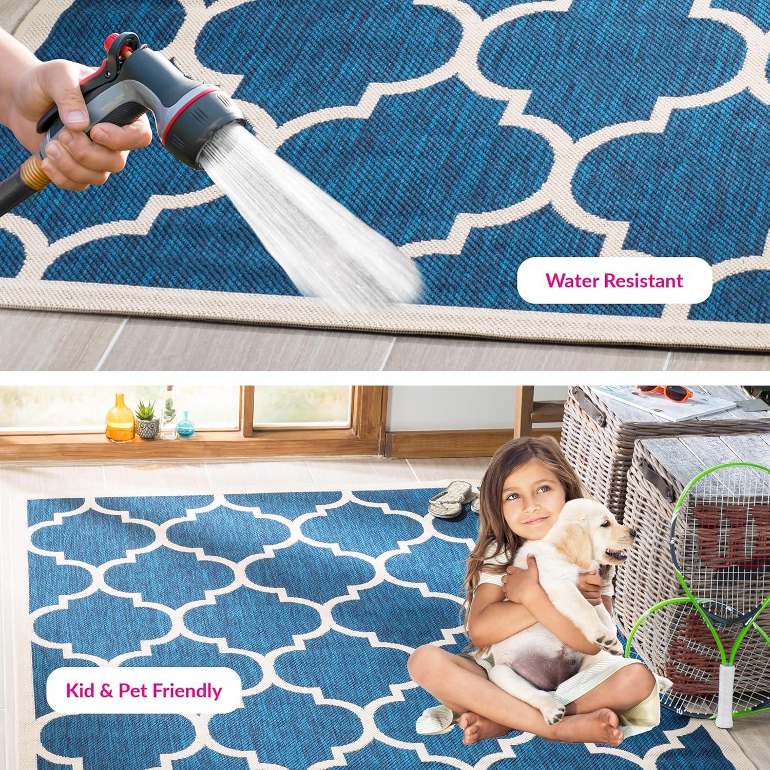 Safavieh Courtyard Performance Geometric Rug