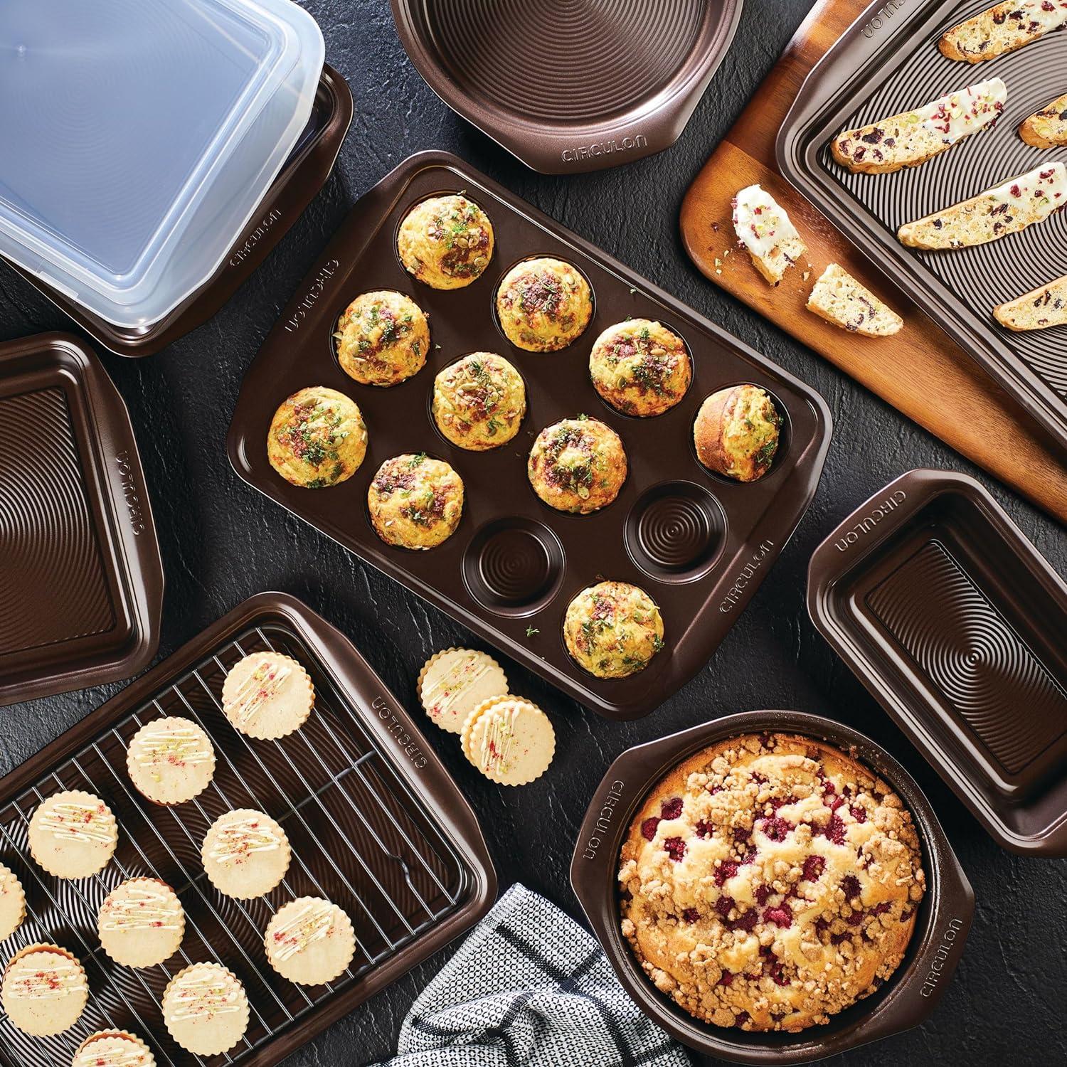 Circulon 10-Piece Chocolate Brown Nonstick Bakeware Set