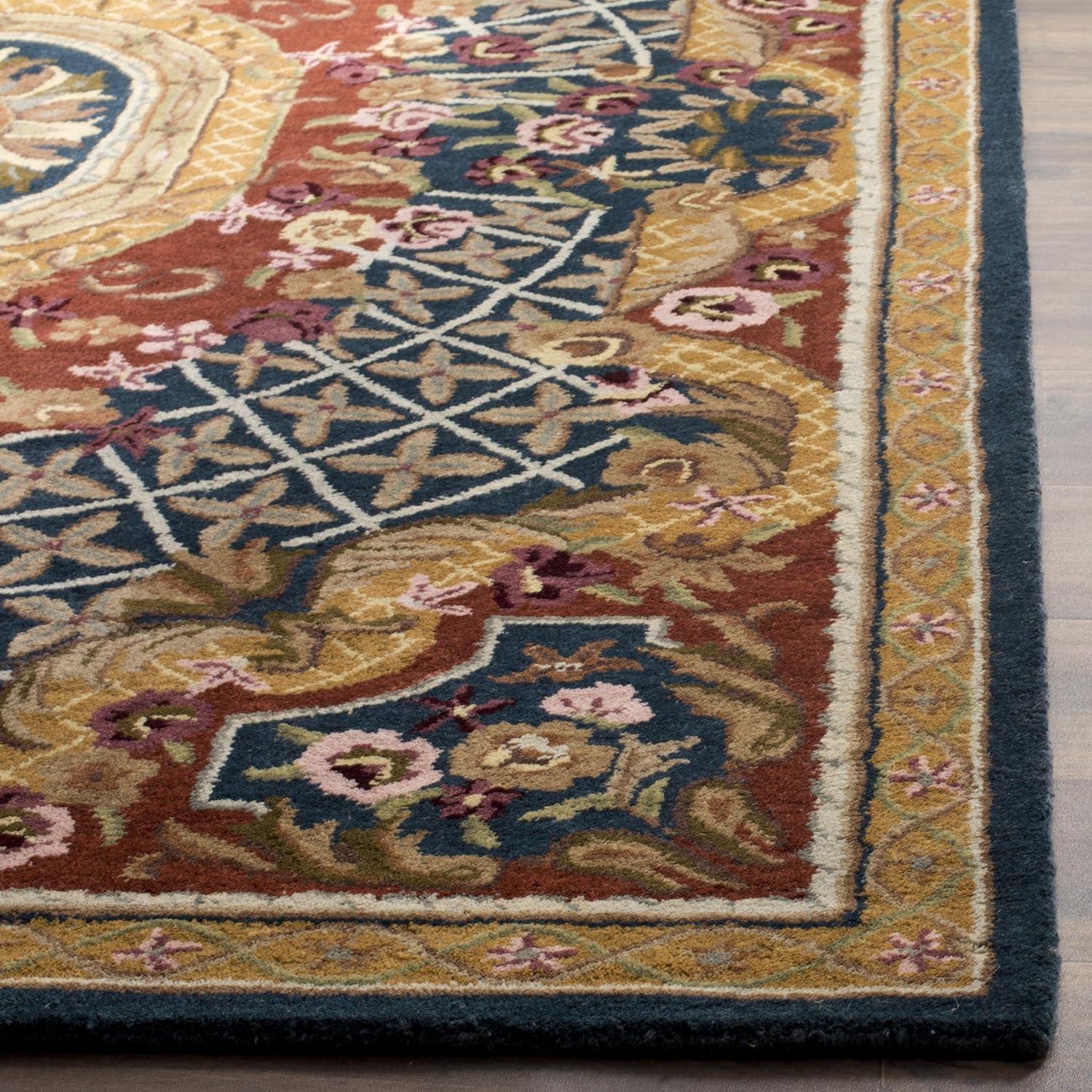 SAFAVIEH Classic Chandler Floral Bordered Wool Area Rug, Taupe/Light Green, 6' x 9'