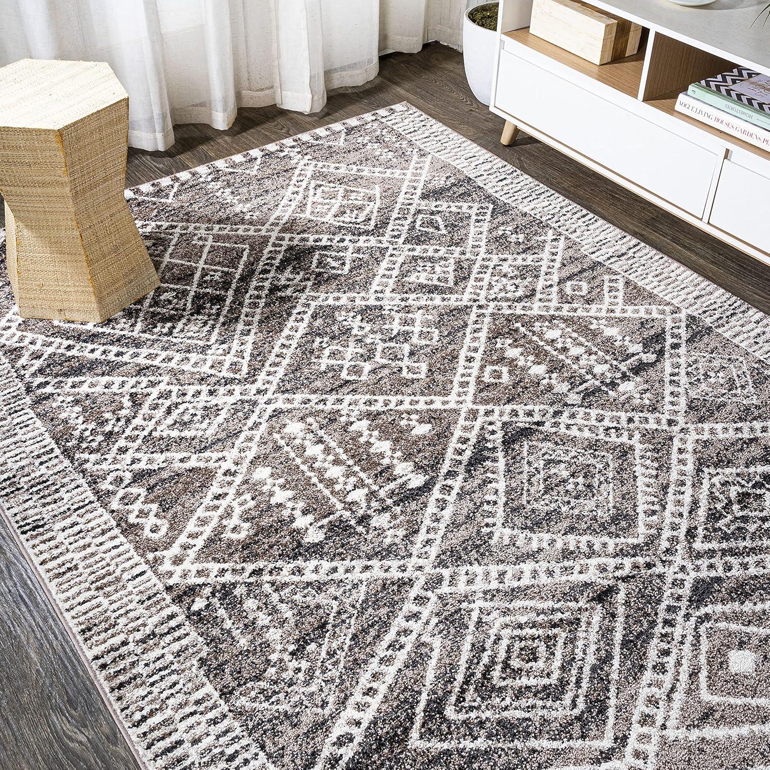 Tayri Modern Geometric Area Rug - JONATHAN Y