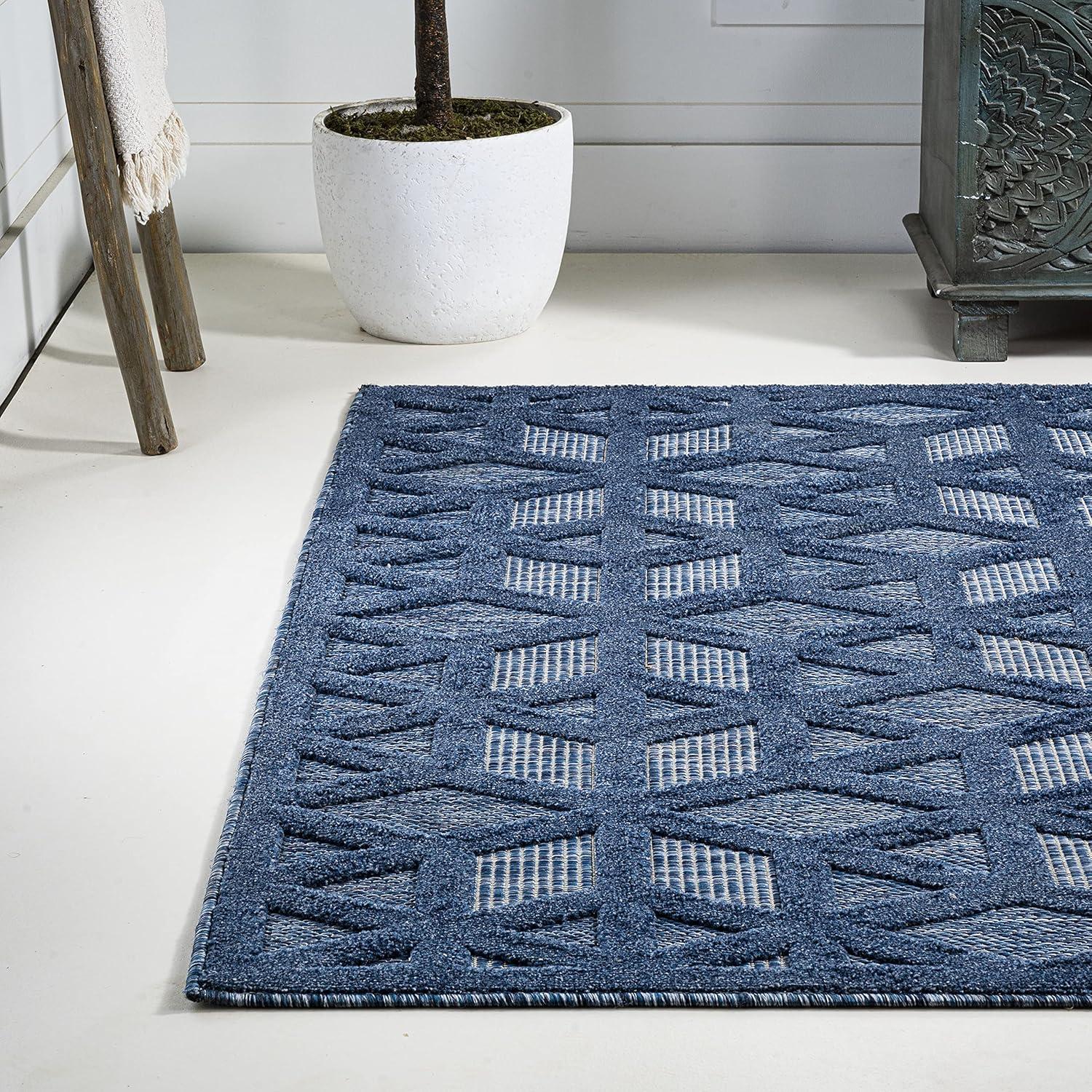 8'x10' Talaia Neutral Geometric Indoor/Outdoor Area Rug, Navy - JONATHAN Y
