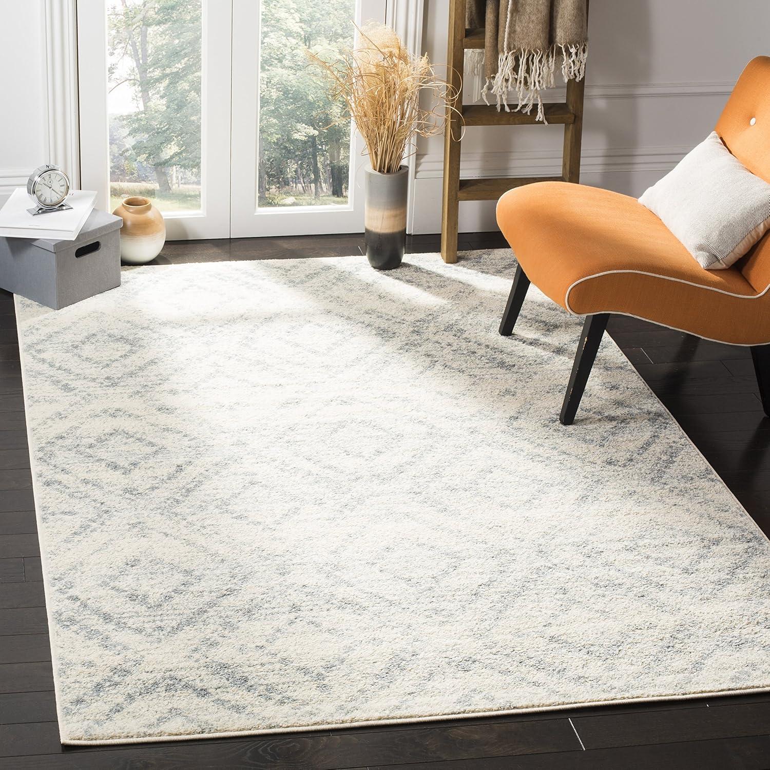 SAFAVIEH Adirondack Lecia Geometric Area Rug, Ivory/Light Blue, 4' x 4' Square