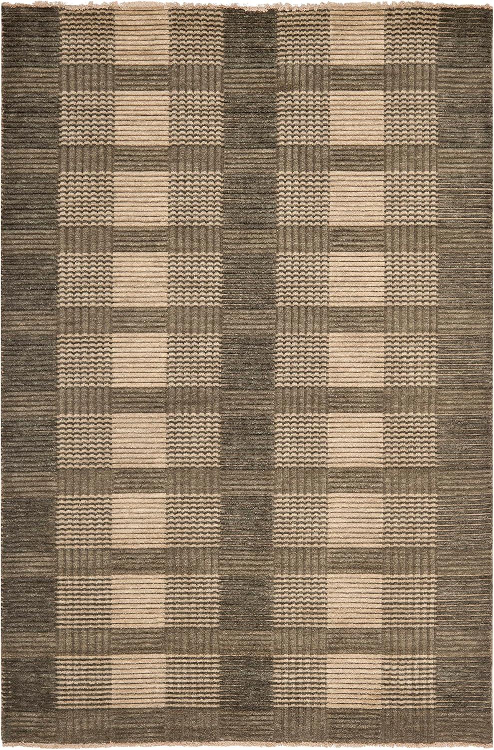 Tibetan TIB332 Hand Loomed Area Rug  - Safavieh