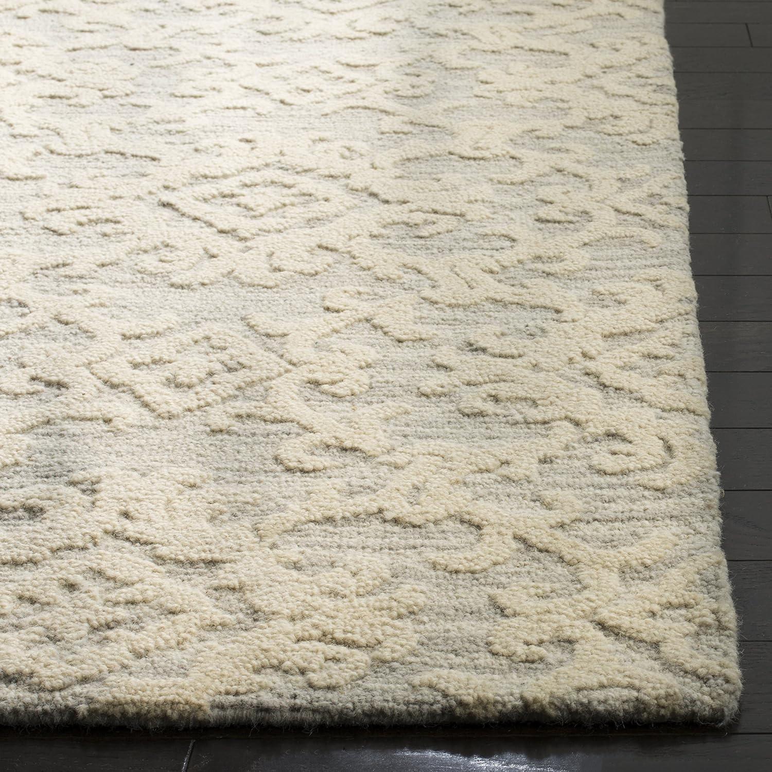 Handmade Grey and Ivory Floral Wool Tufted Rug, 2'3" x 4'