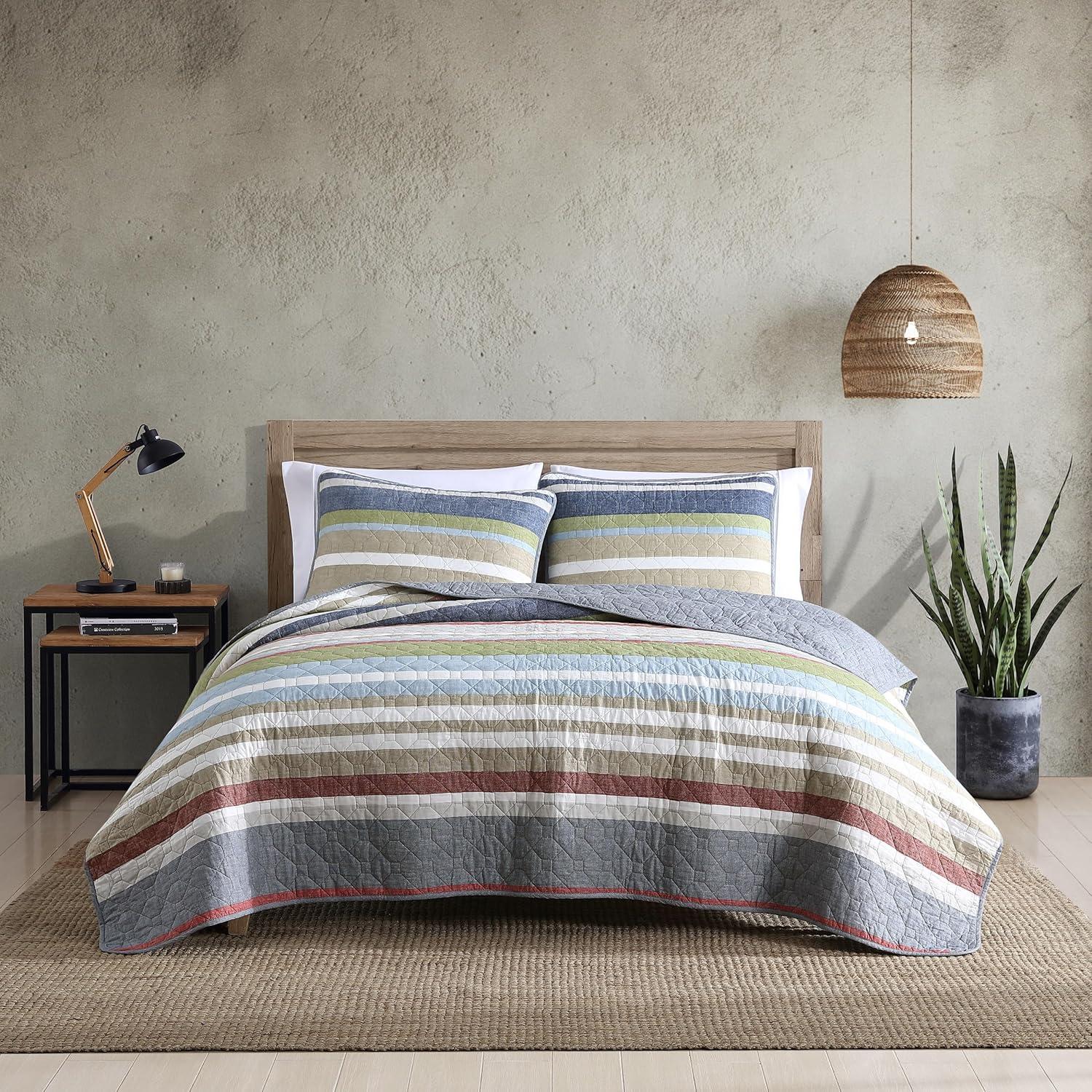 Gray Stripe Salmon Ladder Quilt Set - Eddie Bauer®