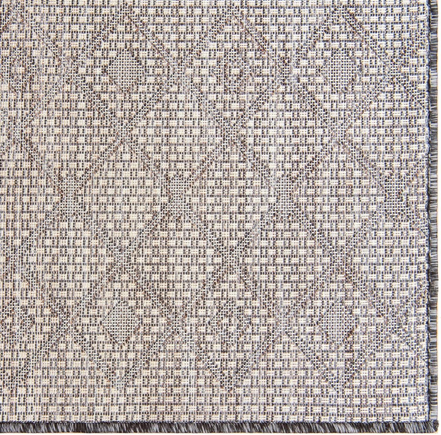 Unique Loom 5' 3 x 5' 3 Square Indoor/Outdoor Trellis Charcoal Gray Area Rug