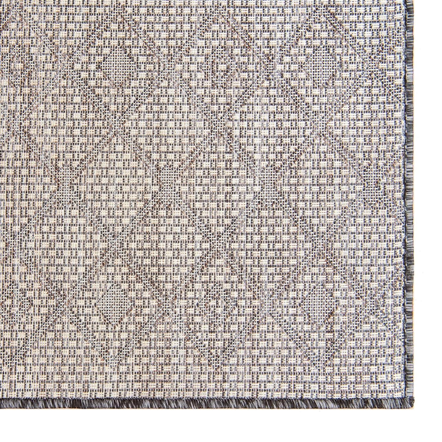 Unique Loom 5' 3 x 5' 3 Square Indoor/Outdoor Trellis Charcoal Gray Area Rug