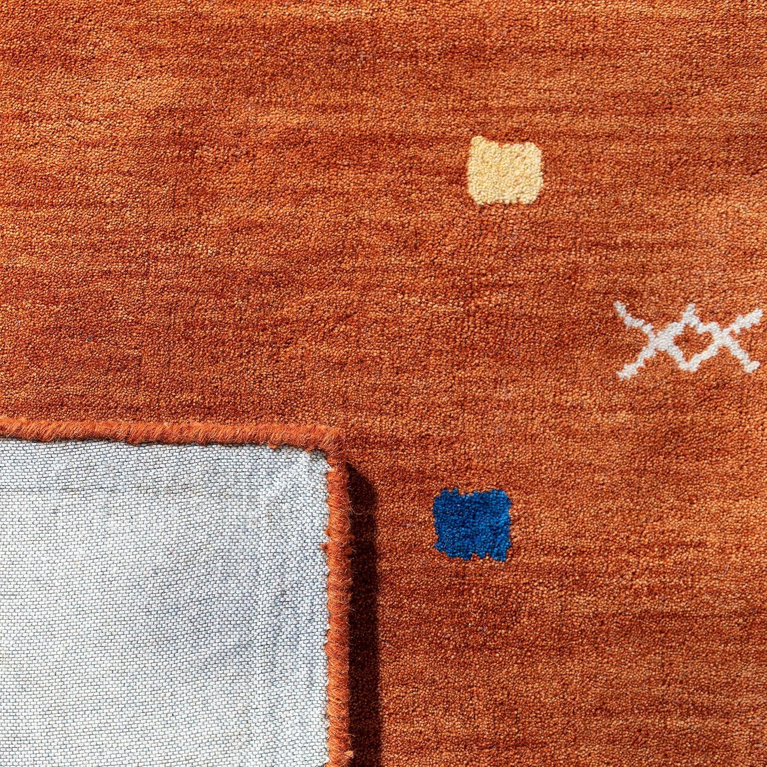 SAFAVIEH Himalaya Charmaine Solid Wool Area Rug, Rust, 8' x 8' Square