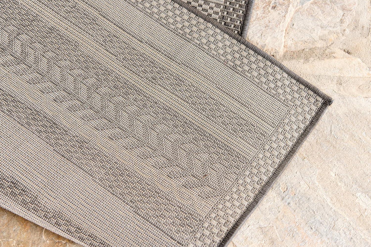 Unique Loom Outdoor Border Collection Area Rug - Lines (9' x 12' 2" Rectangle Gray/Silver)