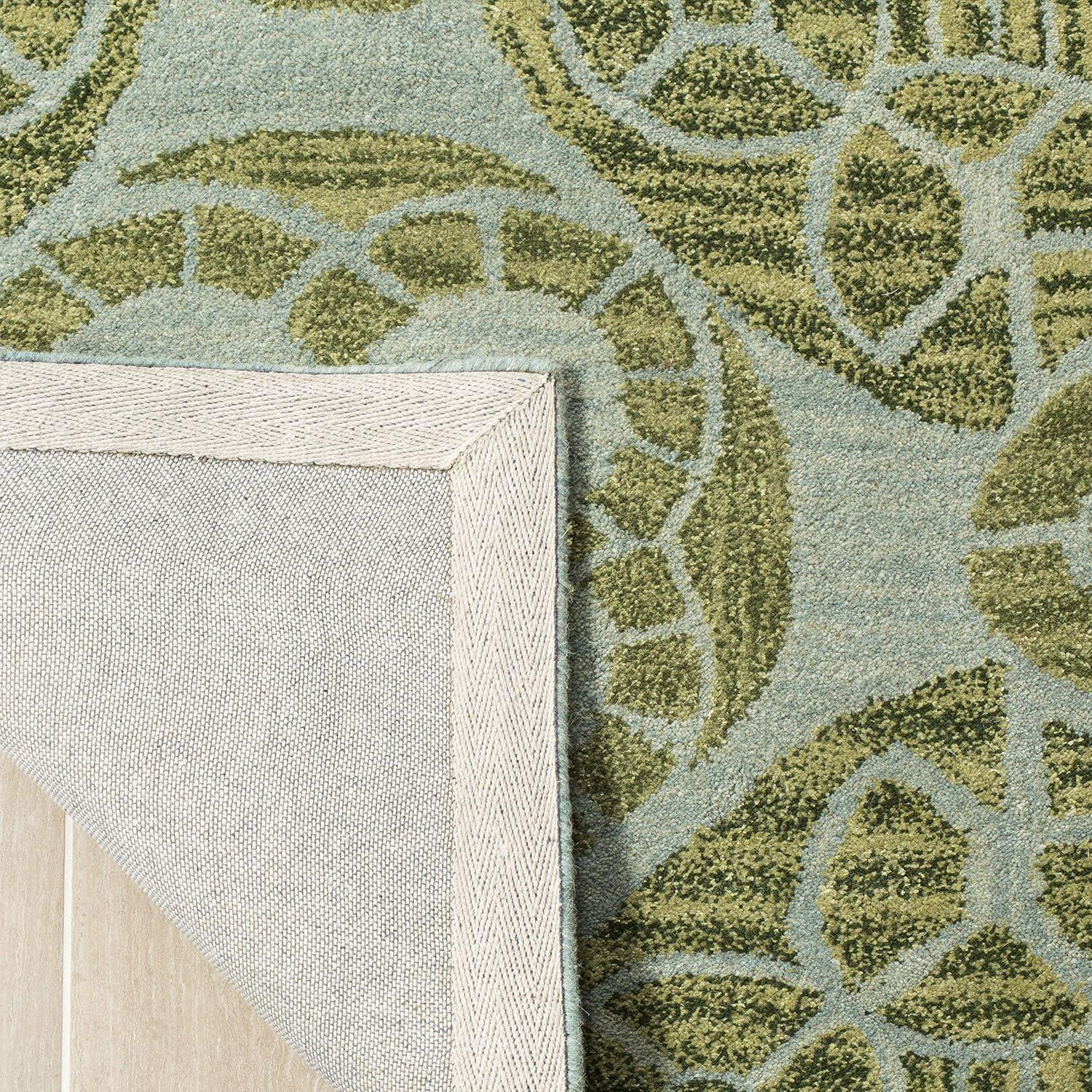 Wyndham WYD376 Hand Tufted Accent Rug - Turquoise/Green - 2'6"x4' - Safavieh.