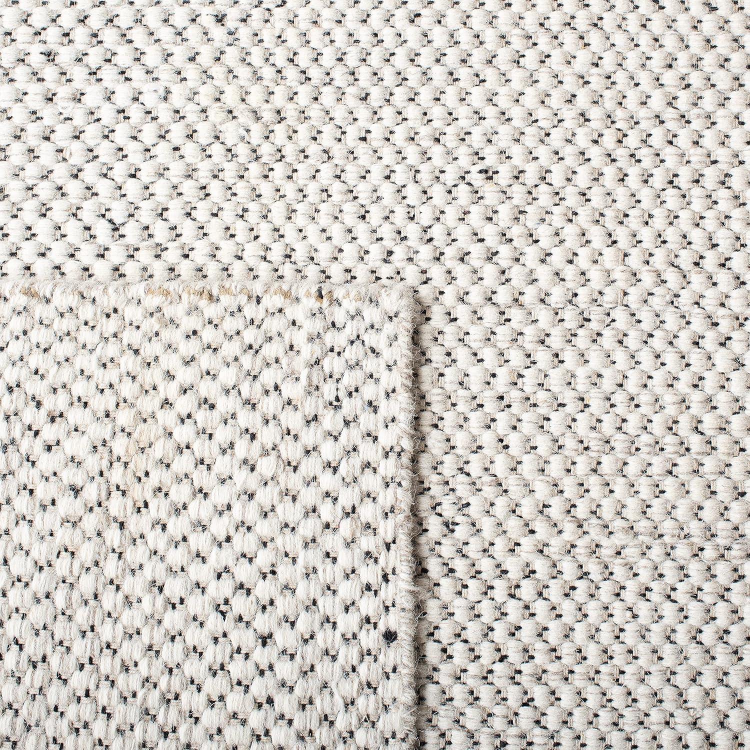 Kilim KLM375 Hand Woven Area Rug - Ivory - 5'x8' - Safavieh.