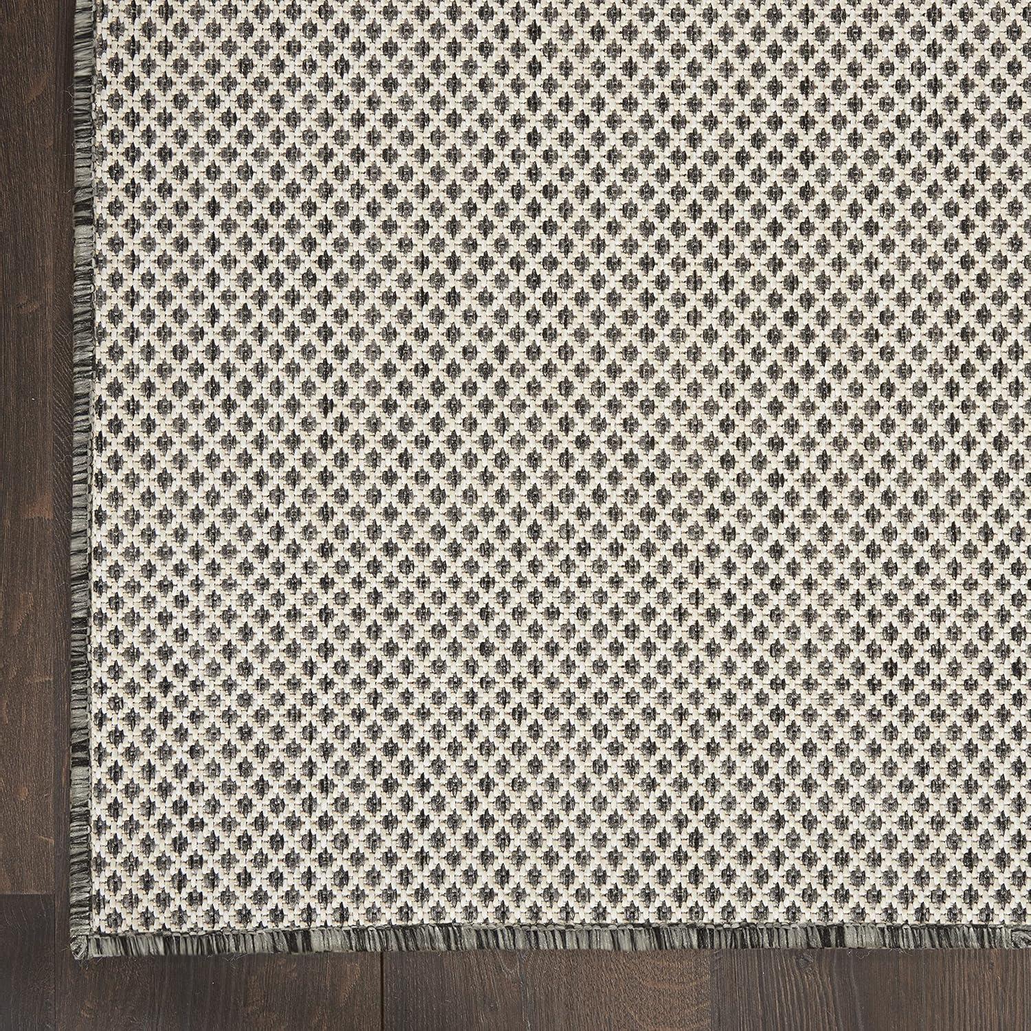Nourison Courtyard 9' x 12' Ivory Charcoal All-over design Indoor/Outdoor Rug