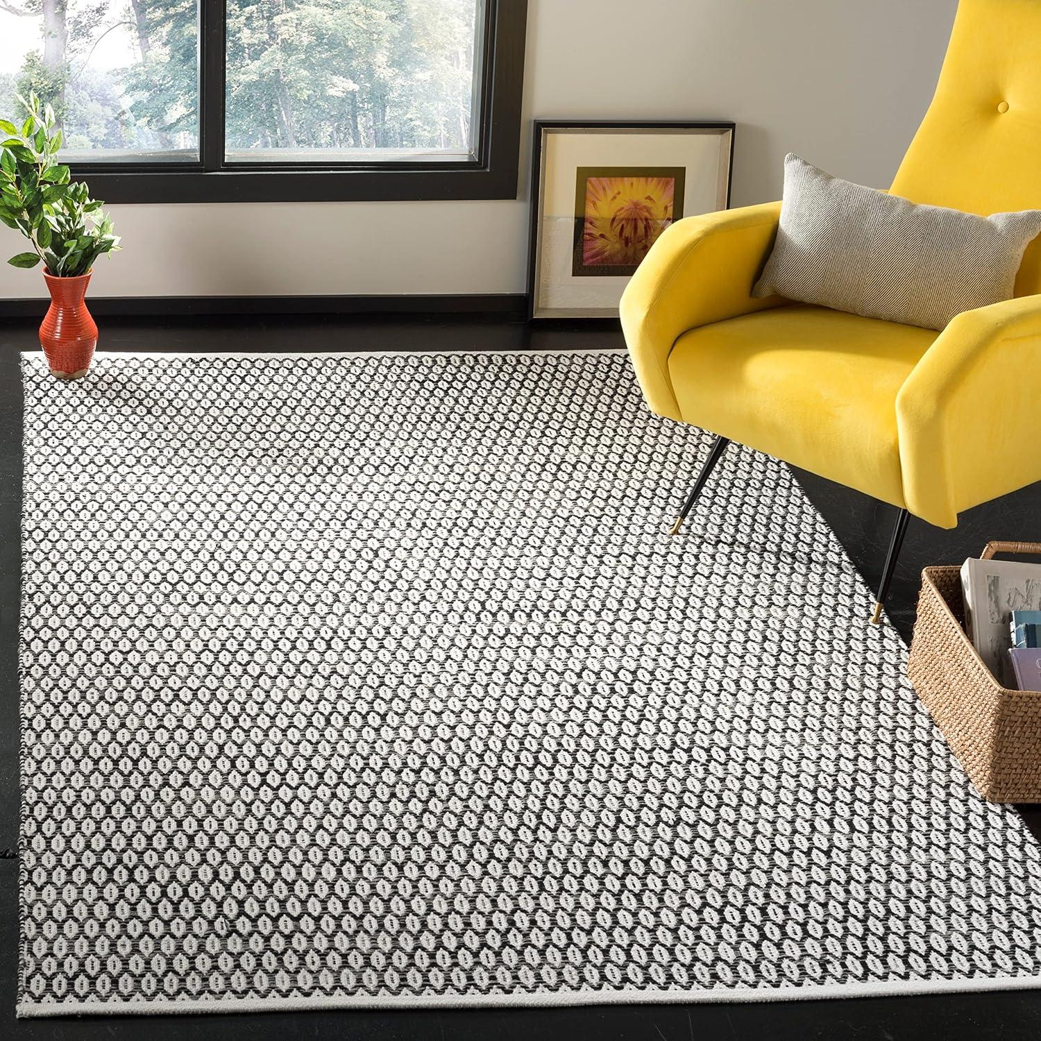 Montauk MTK608 Hand Woven Indoor Area Rug - Black/Ivory - 8'x10' - Safavieh