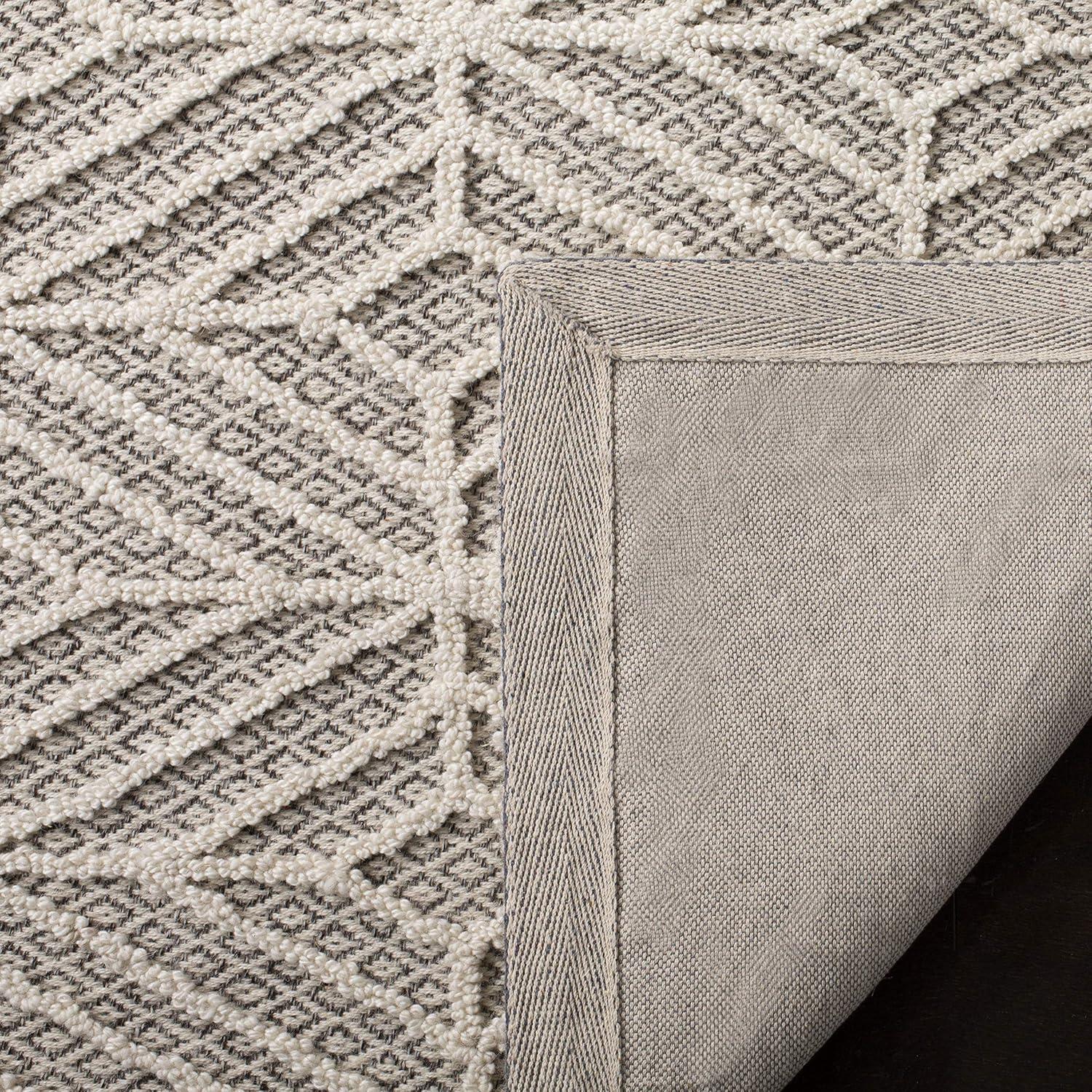 Trace TRC212 Hand Tufted Area Rug - Ivory/Black - 3'x5' - Safavieh.