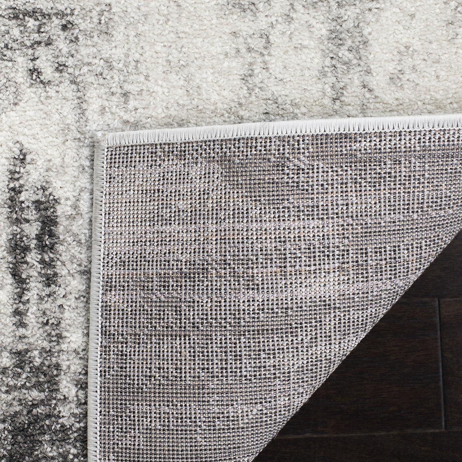 Adirondack ADR133 Machine Made Indoor Area Rug - Ivory/Grey - 6'x6' - Safavieh