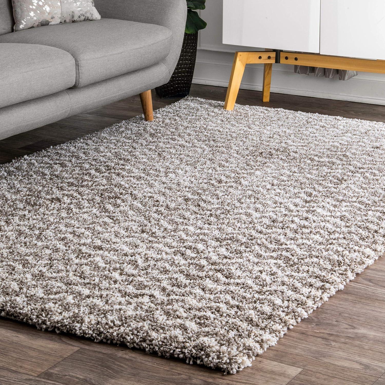 nuLOOM Cuellar Chevron Shaggy Area Rug