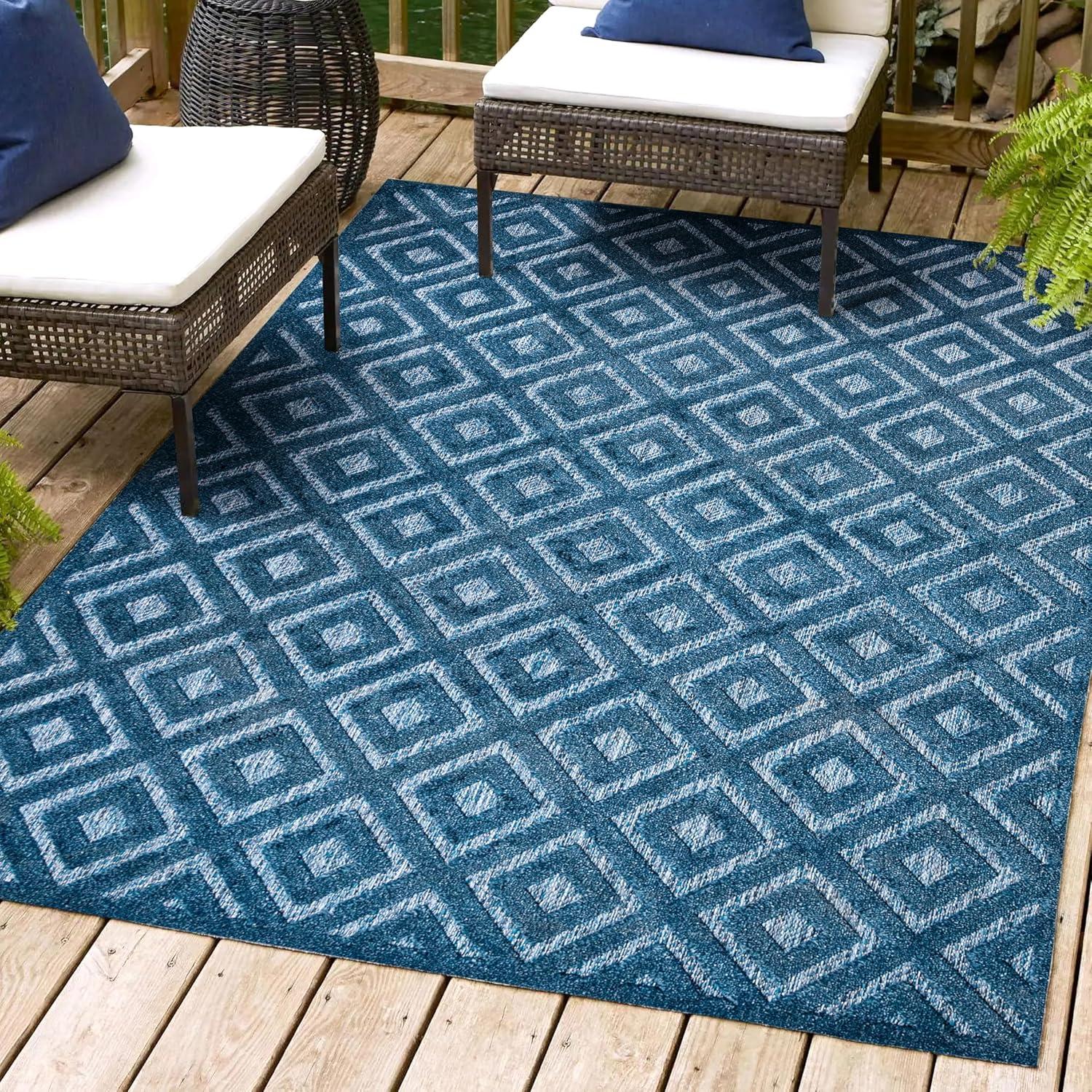 Navy Geometric Synthetic Indoor Outdoor Area Rug, 3 x 5