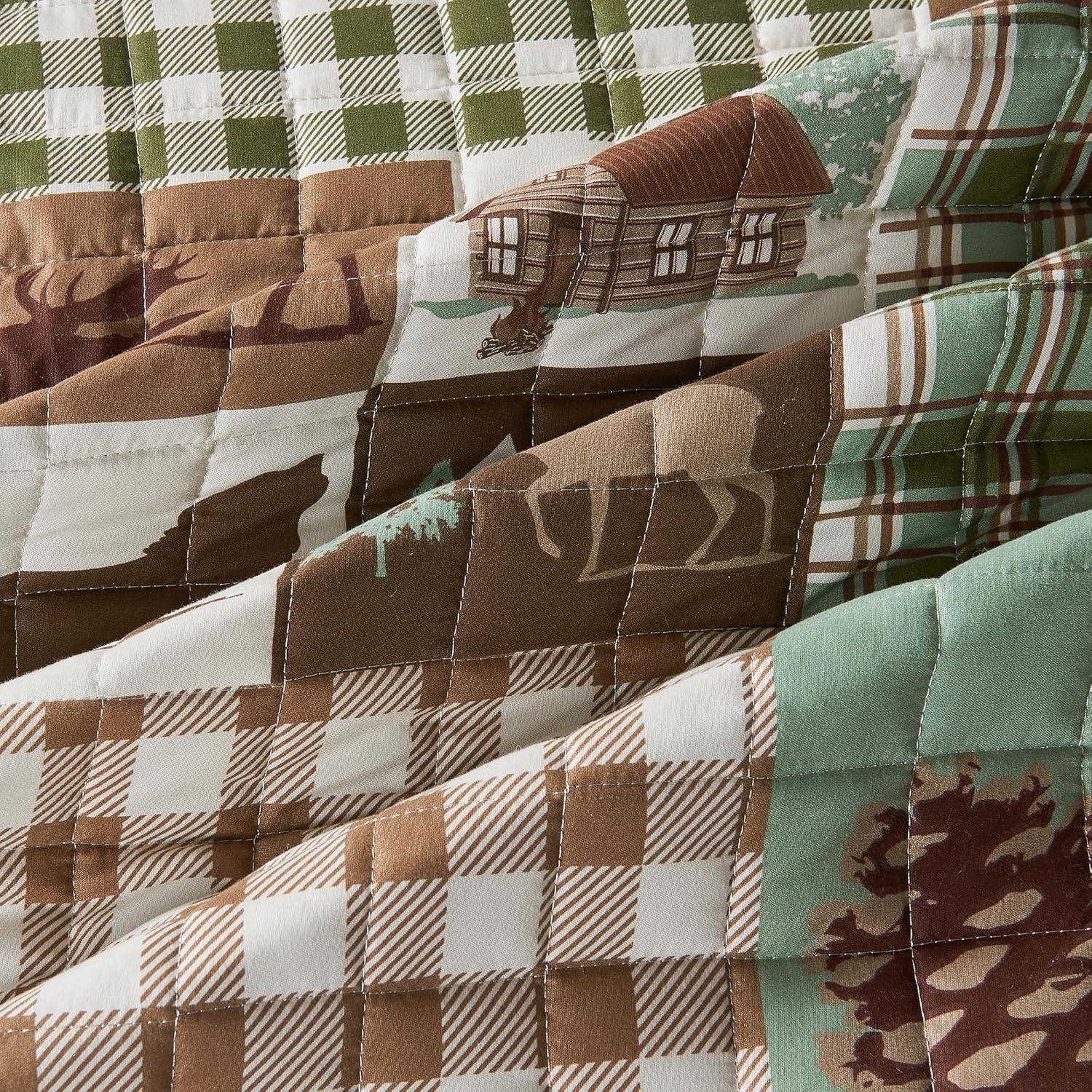 Rustic Woodland Reversible Twin / Twin XL Quilt Set with Shams (Hemlock Green / Brown)