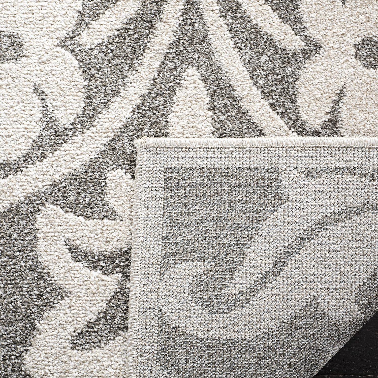 Amherst AMT424 Power Loomed Indoor Accent Rug - Dark Grey/Beige - 3'x5' - Safavieh