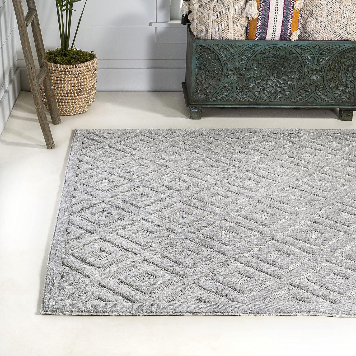 Portmany Neutral Diamond Trellis Indoor/Outdoor Area Rug - JONATHAN Y