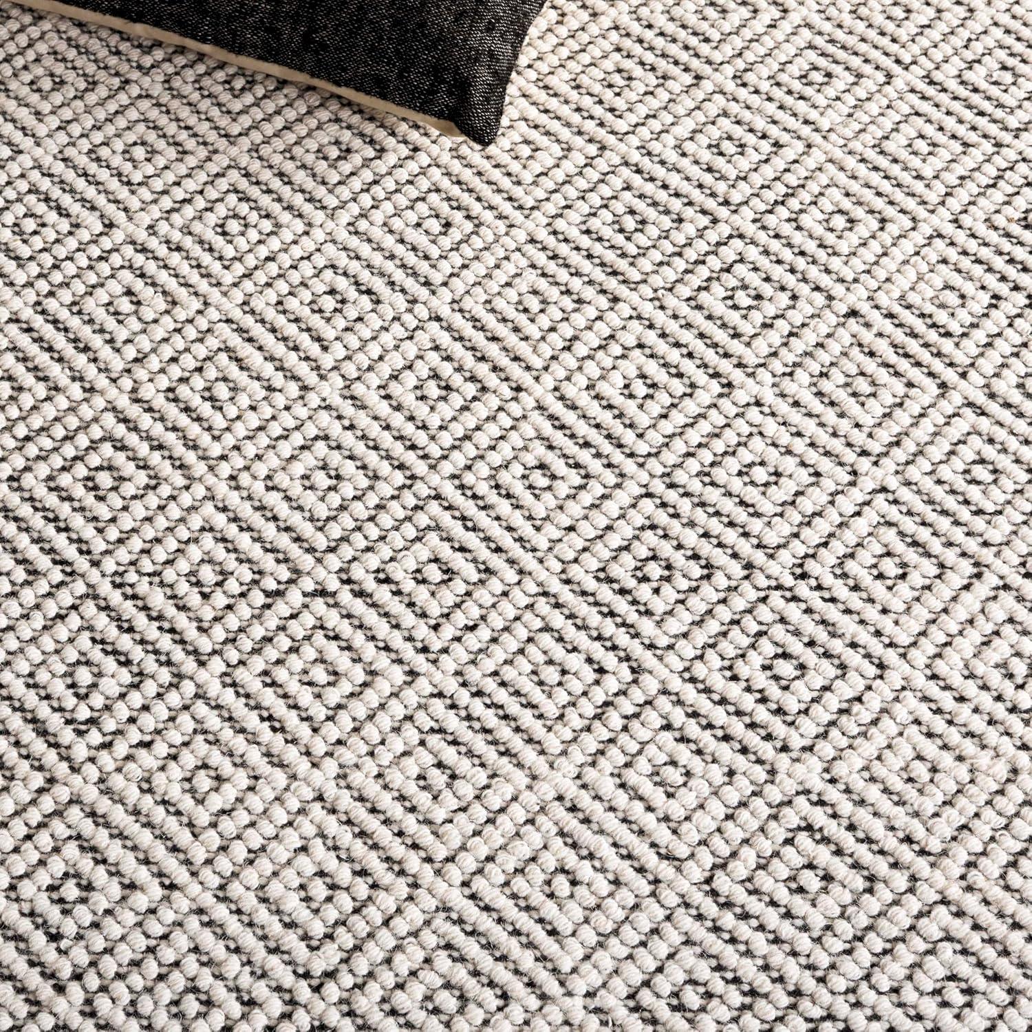 Gracie Oaks Matchett Hand Woven Wool Geometric Rug & Reviews | Wayfair