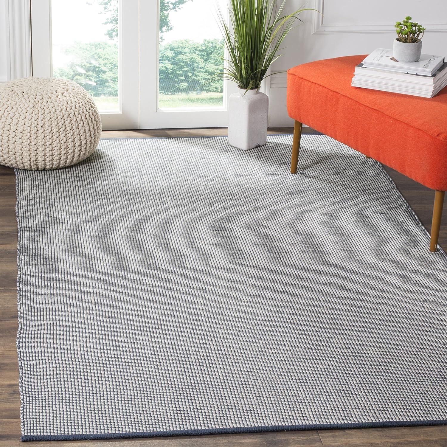 Montauk MTK345 Hand Woven Indoor Rug - Safavieh