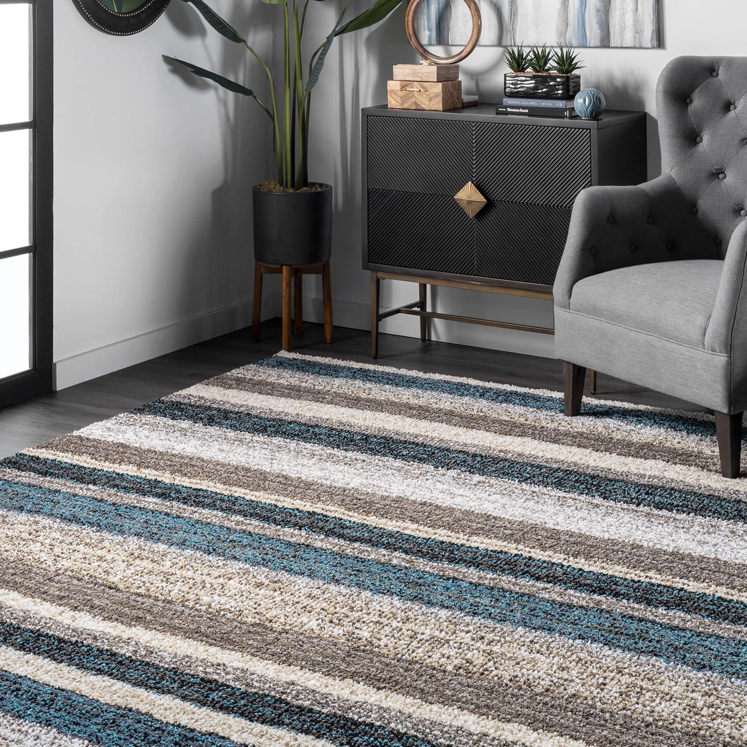 nuLOOM Classie Hand Tufted Shag Accent Rug, 3' x 5', Blue Multi