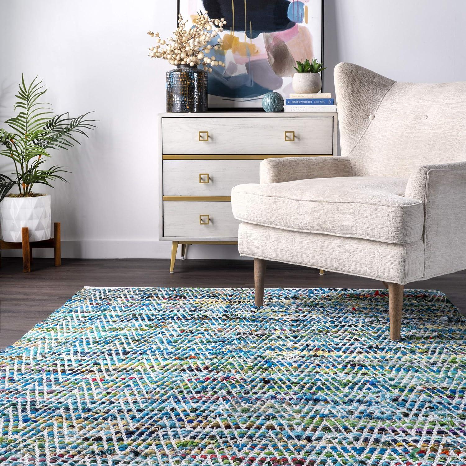 Green and Multicolor Handwoven Cotton Chevron Runner Rug