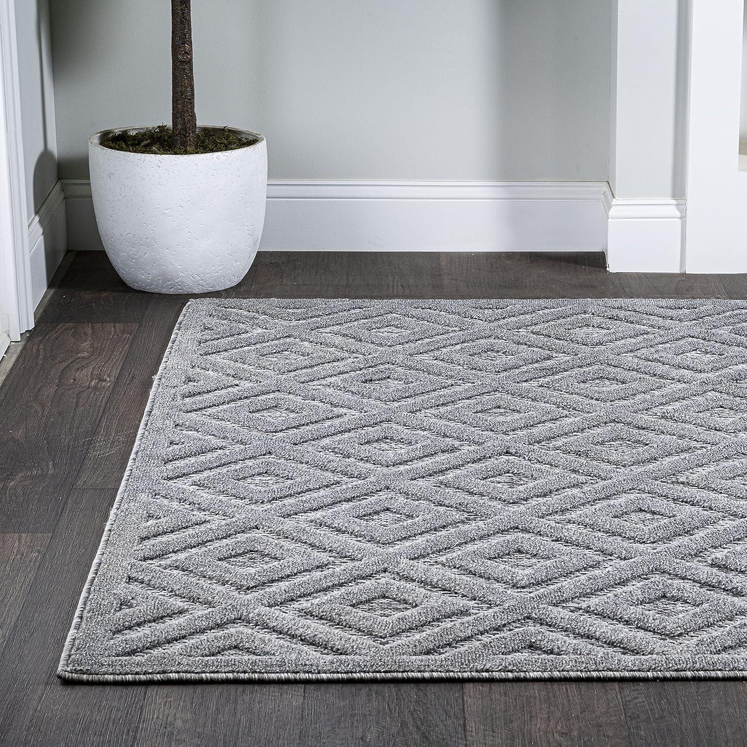 Portmany Neutral Diamond Trellis Indoor/Outdoor Area Rug - JONATHAN Y