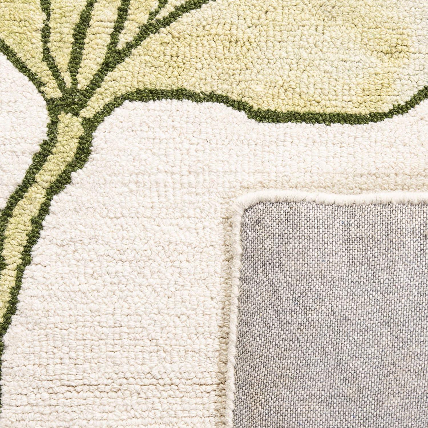 Dip Dye DDY683 Hand Tufted Area Rug - Ivory/Light Green - 5'x8' - Safavieh.