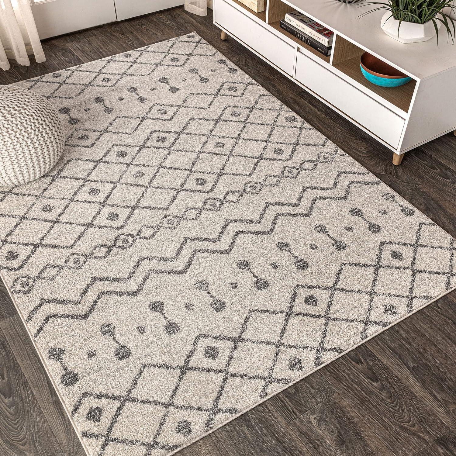 8'x10' Aksil Moroccan Beni Souk Area Rug, Cream/Gray - JONATHAN Y