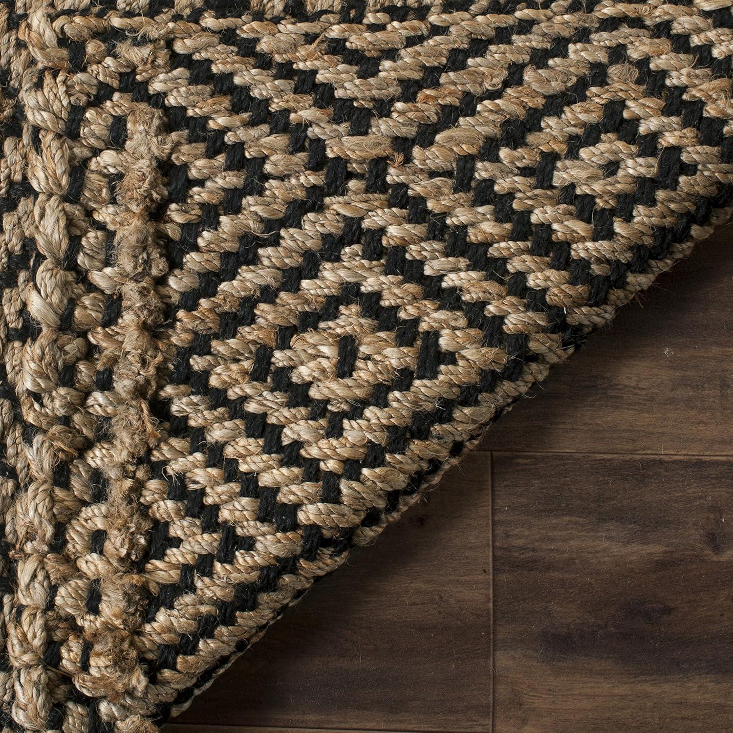 Natural Fiber NF181 Hand Woven Indoor Accent Rug - Natural/Black - 2'3"x4' - Safavieh.