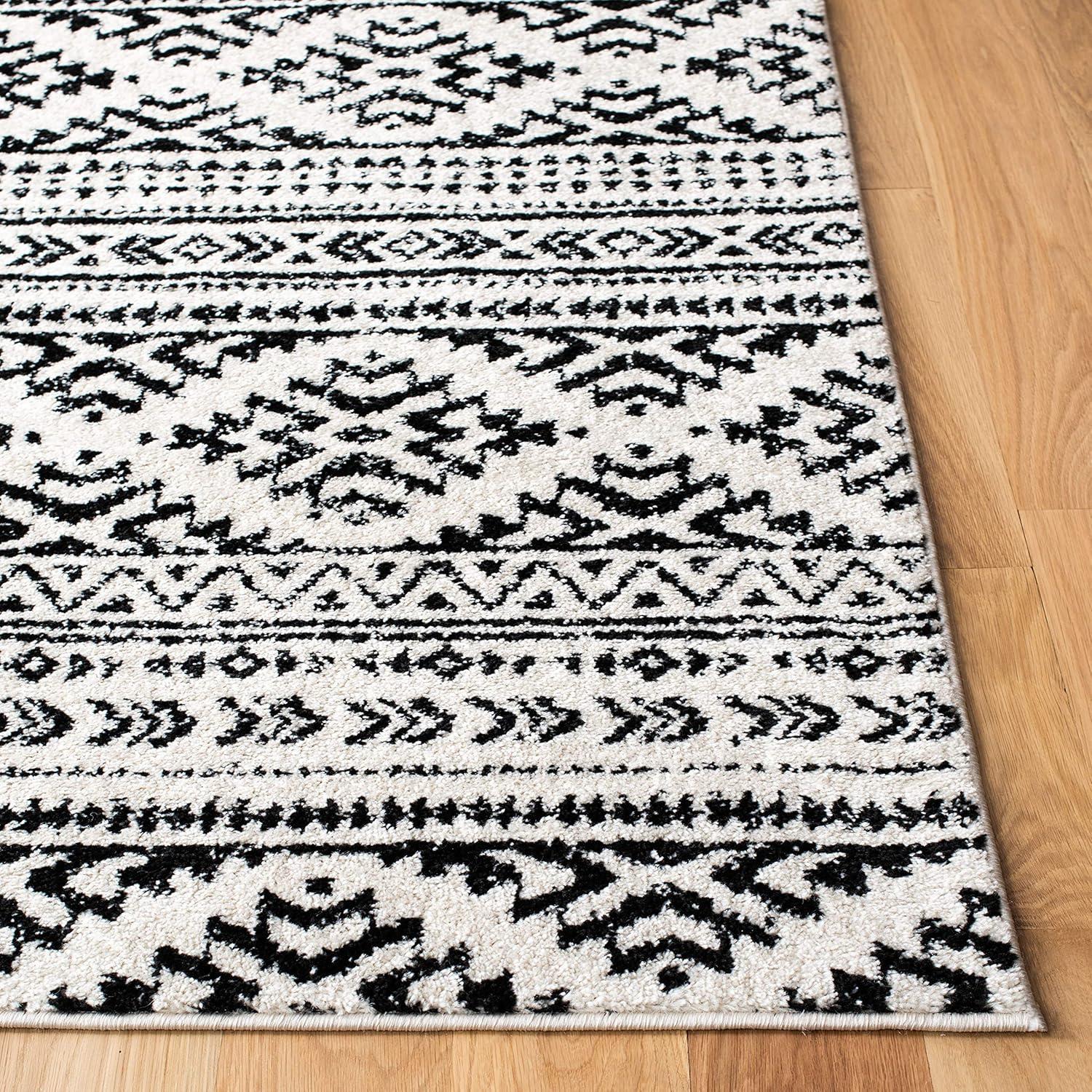Tulum TUL272 Power Loomed Indoor Area Rug - Ivory/Black - 8'x8' - Safavieh