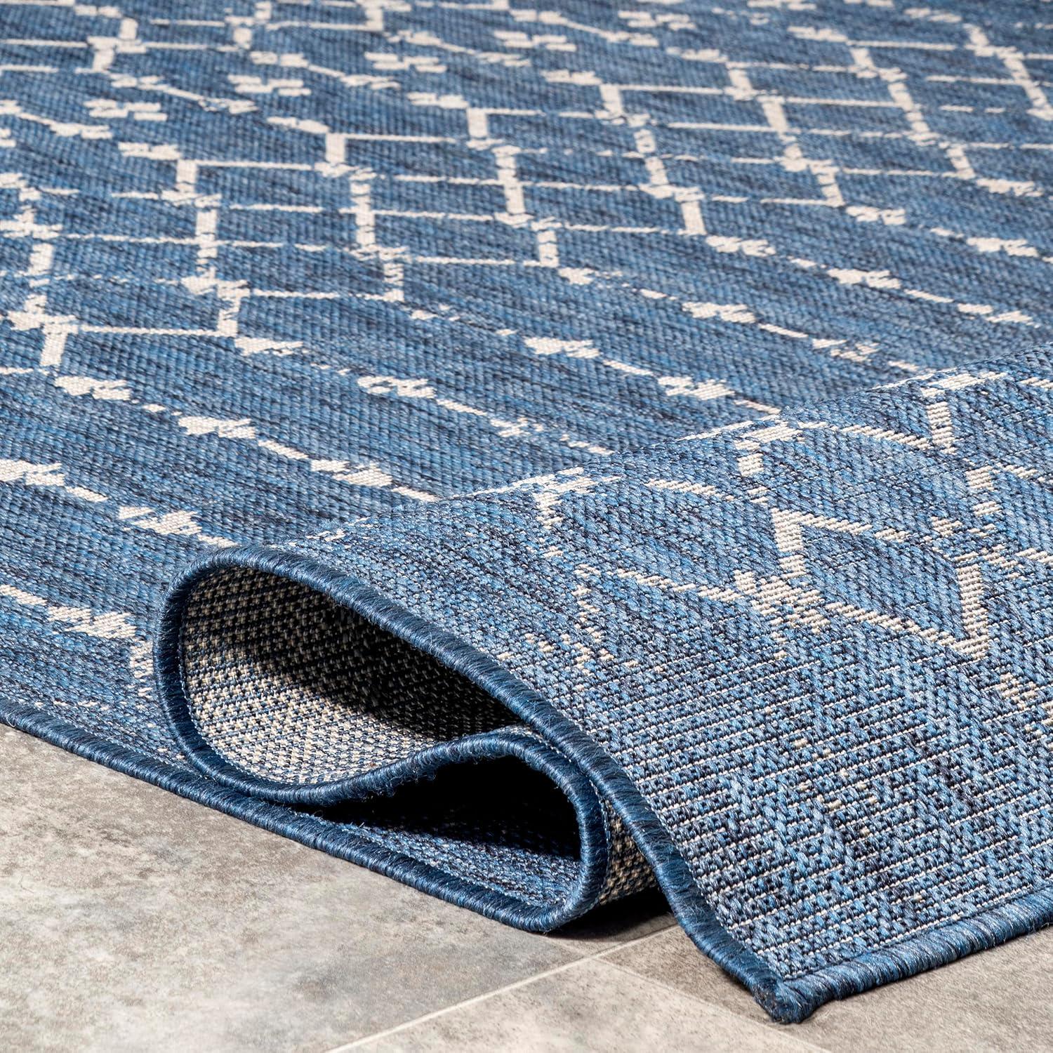 Nuloom Grayson Moroccan Trellis Indoor and Outdoor Area Rug