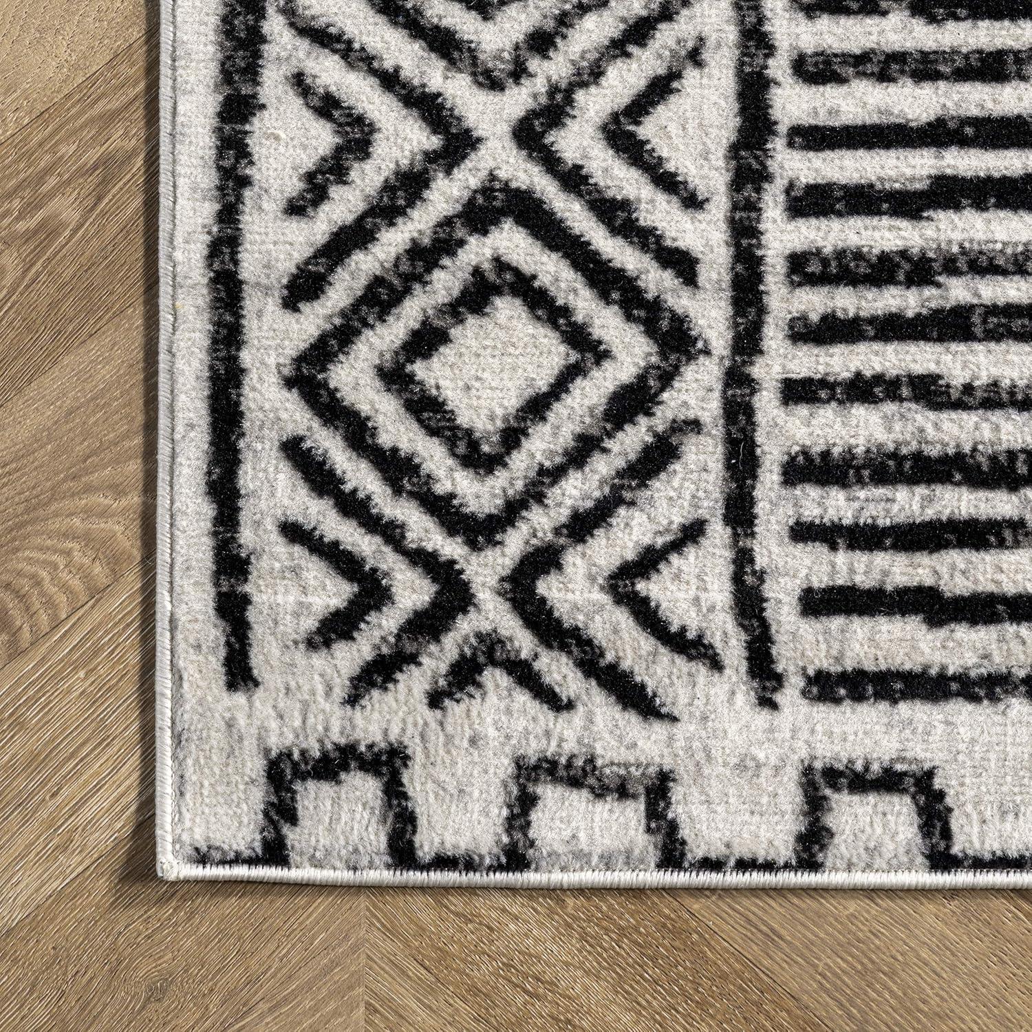 nuLOOM Alisa Tribal Area Rug, 4' x 6', Gray