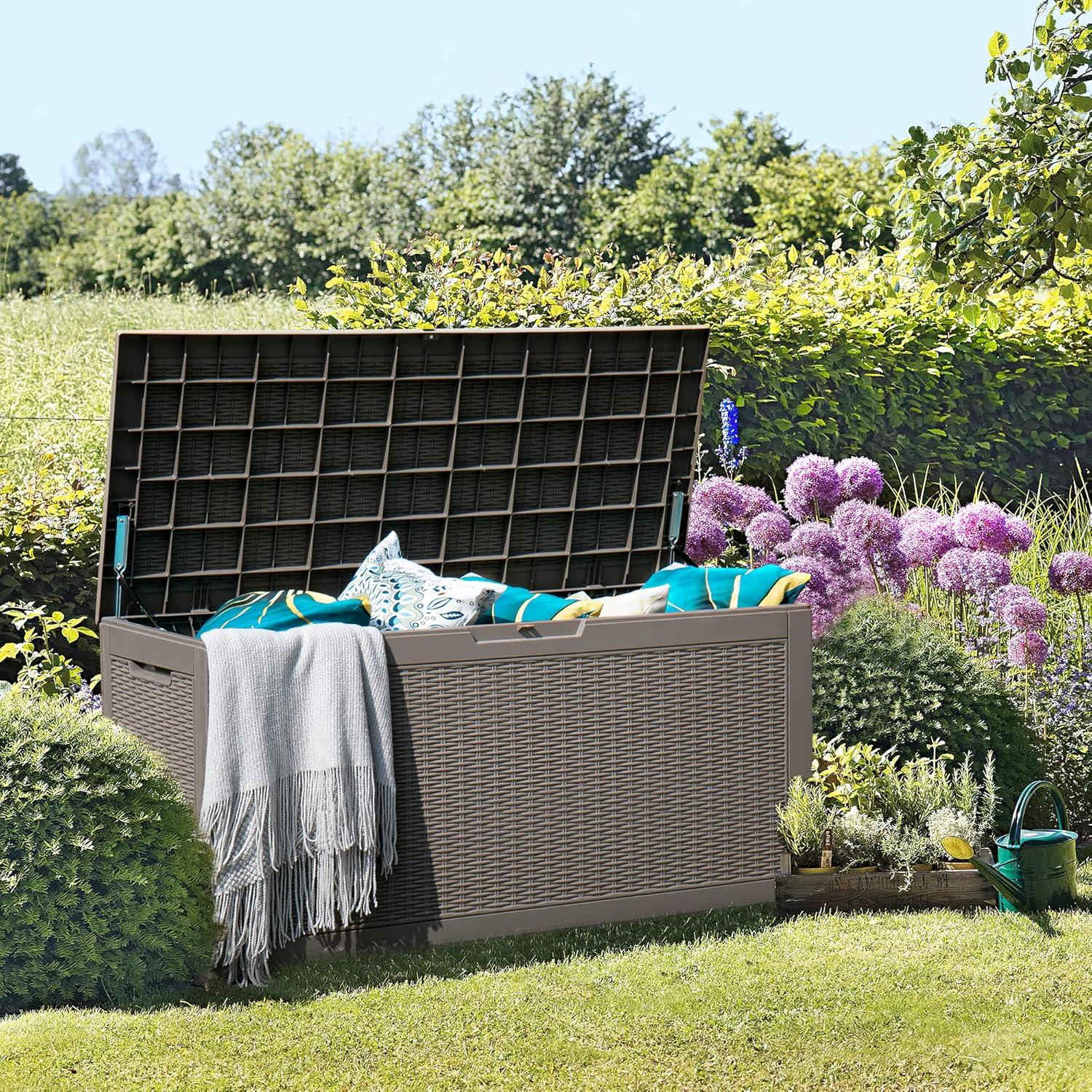 GUNJI GUNJI 100 Gallon Water Resistant Resin Lockable Deck Box