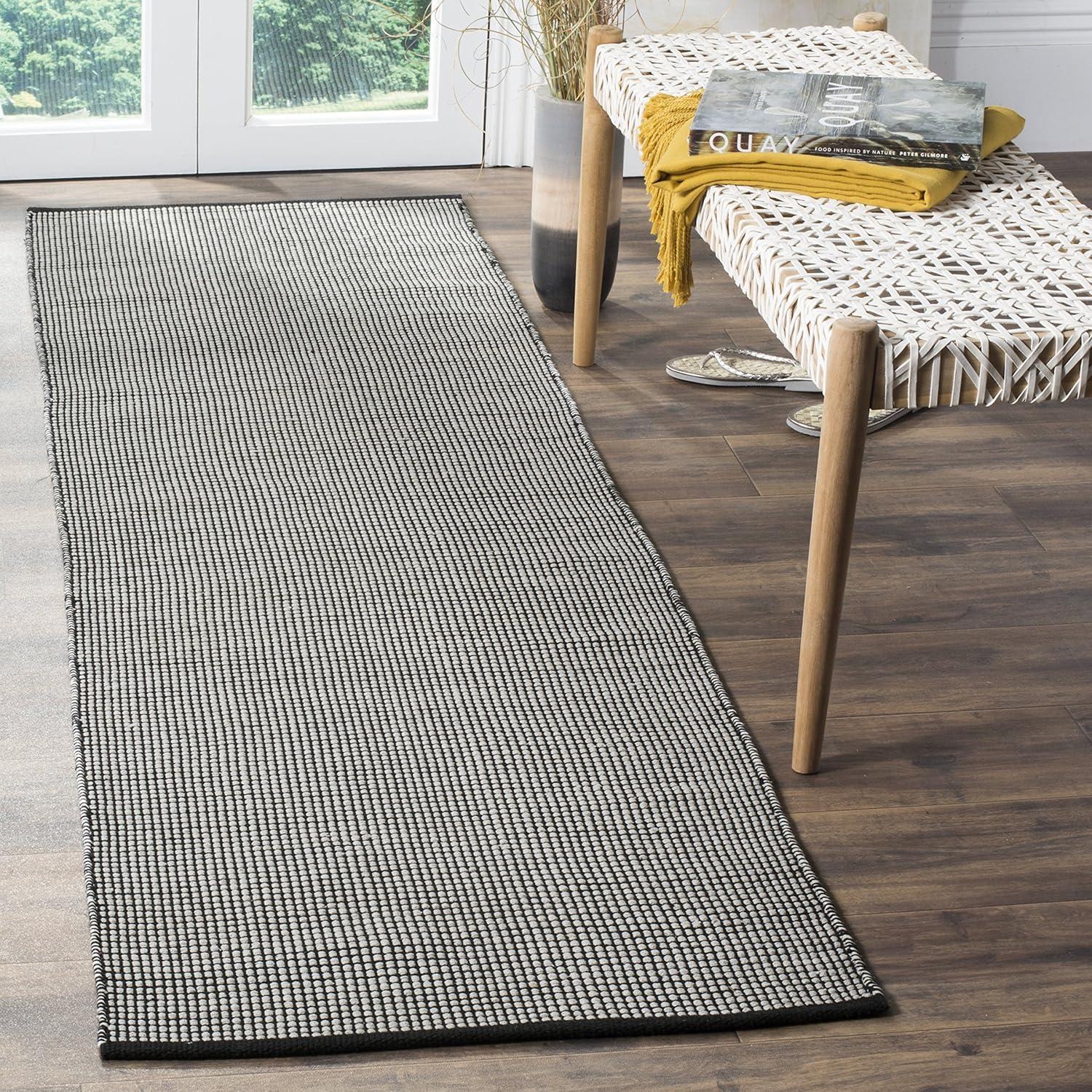 Montauk MTK345 Hand Woven Indoor Runner Rug - Ivory/Black - 2'3"x6' - Safavieh