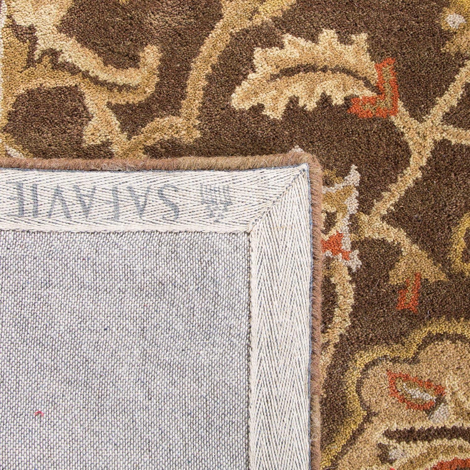 SAFAVIEH Classic Roxanne Oriental Wool Area Rug, Brown, 5' x 8'