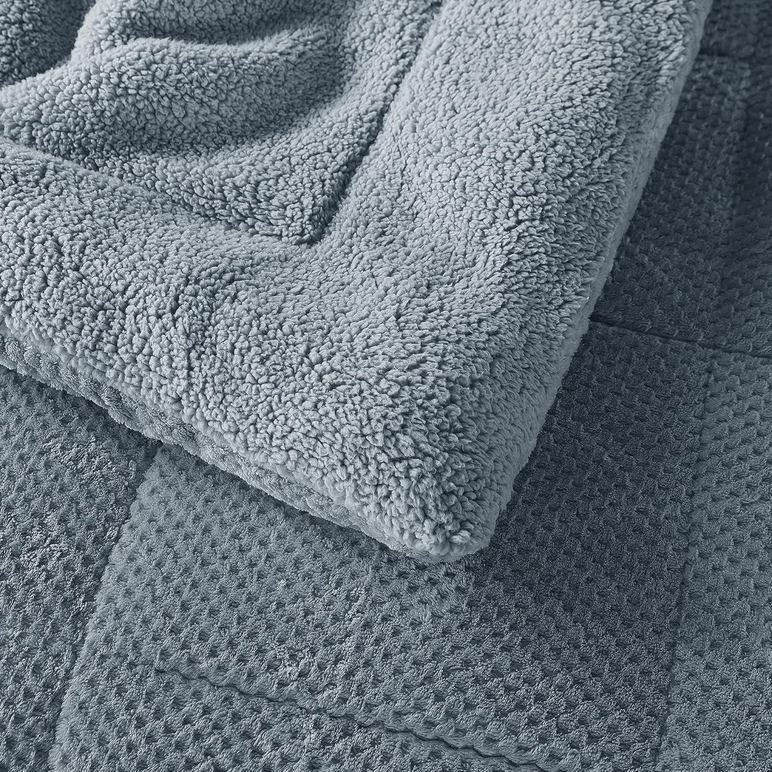 Kasentex Microfiber Reversible Comforter Super Ultra Soft Luxury Plush Sherpa, Machine Washable