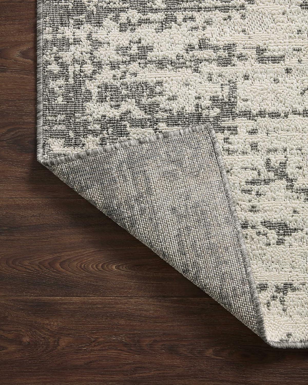 Loloi Rainier Ivory / Grey 5'-3" x 7'-7" Area Rug